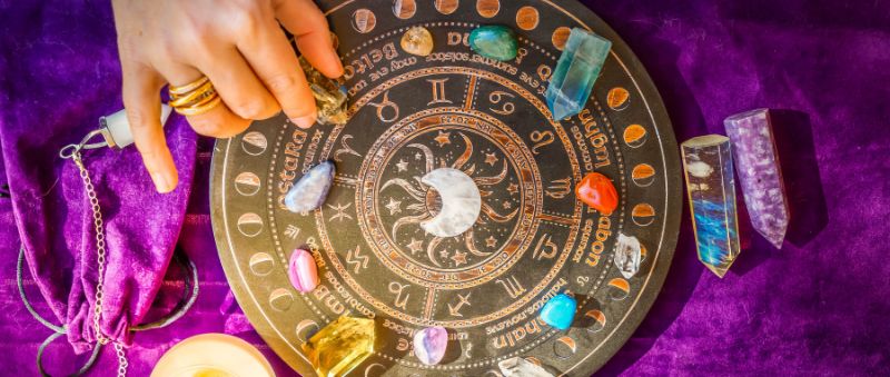 Quelle pierre selon son signe astrologique ? Image